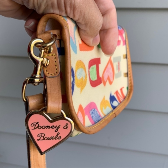 ORIGINAL DOONEY AND BOURKE MONOGRAM WRISTLET - Picture 3 of 3